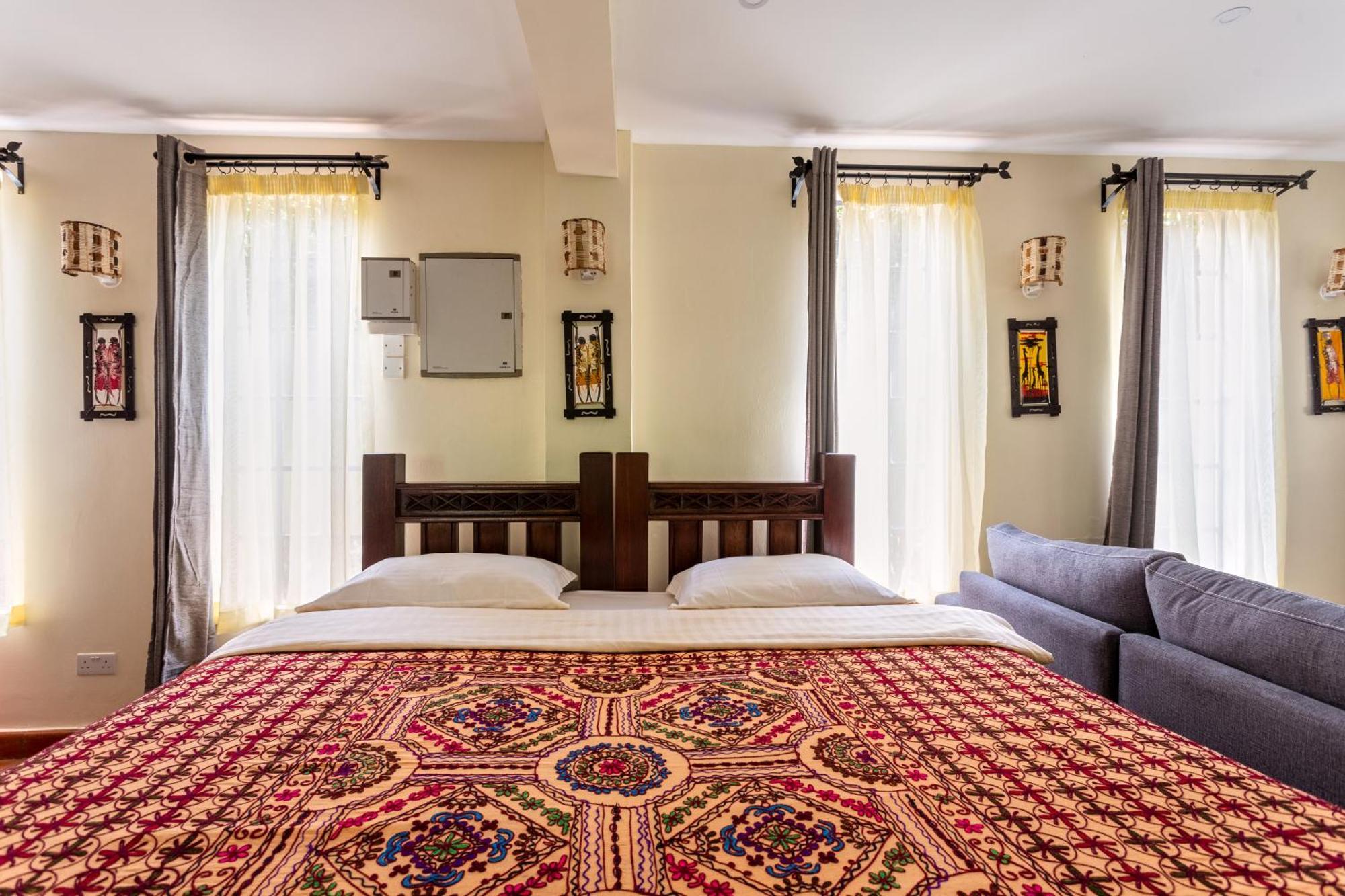 나이로비 The Jungle Oasis With Heated Pool 아파트 외부 사진